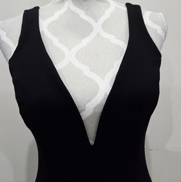 Room Service Black V-Neck Midi Dress - Picture 3 of 8